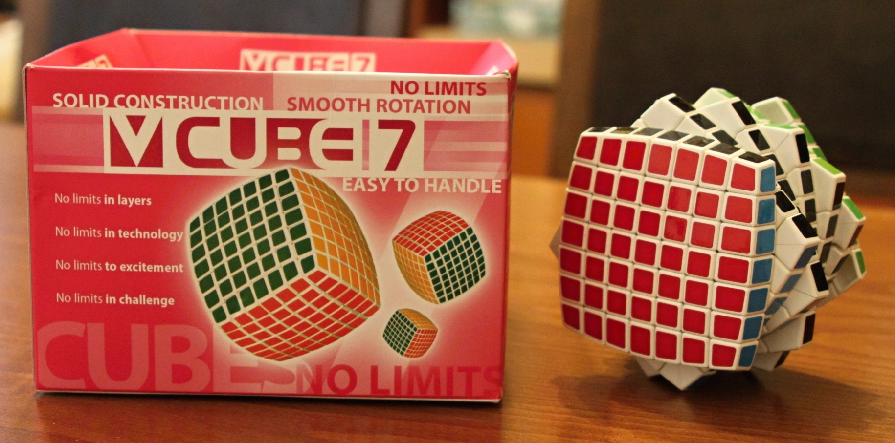Rubikova kostka 7x7x7 V-CUBE