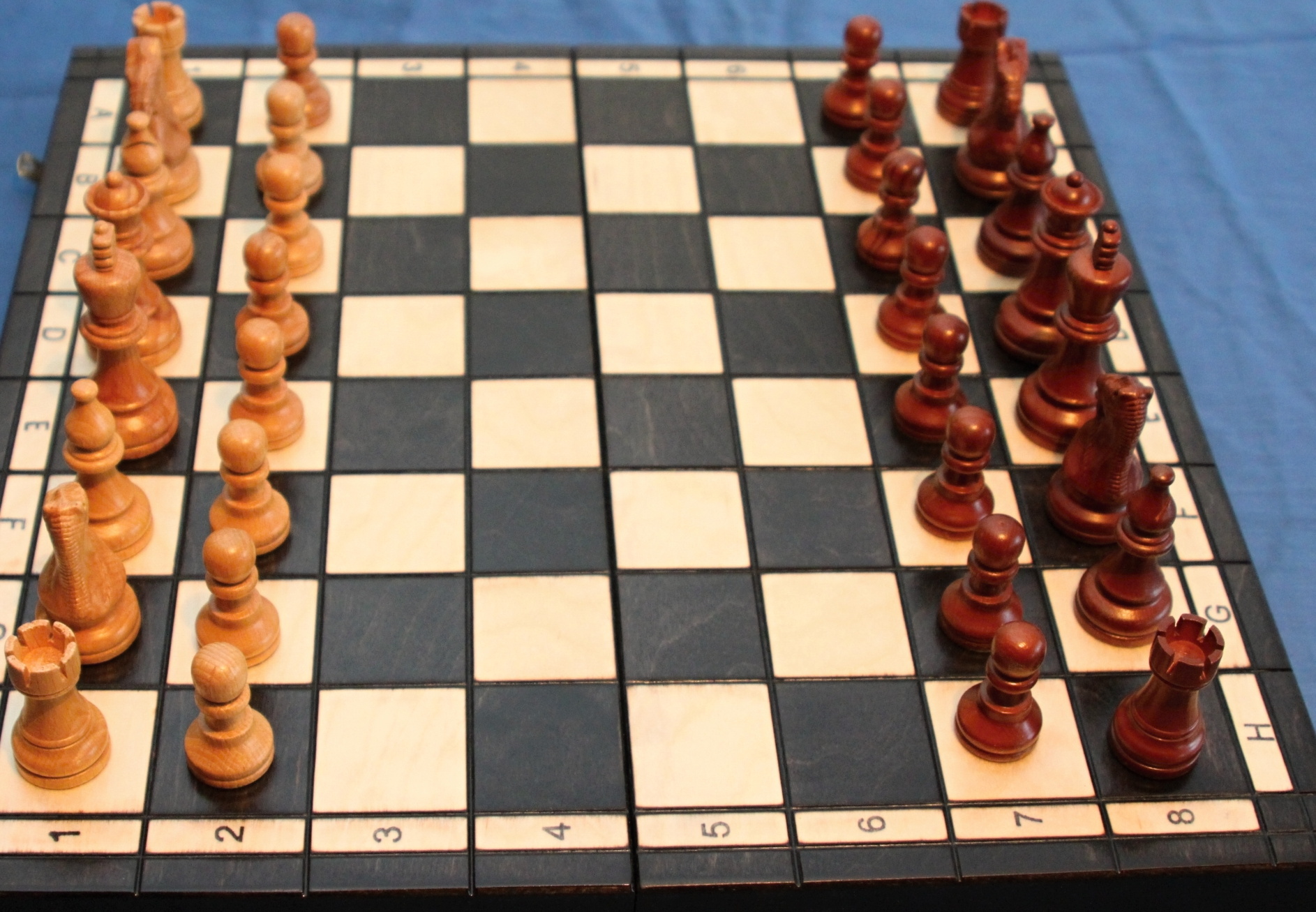 Set: Tournament Staunton De Luxe + šachovnice
