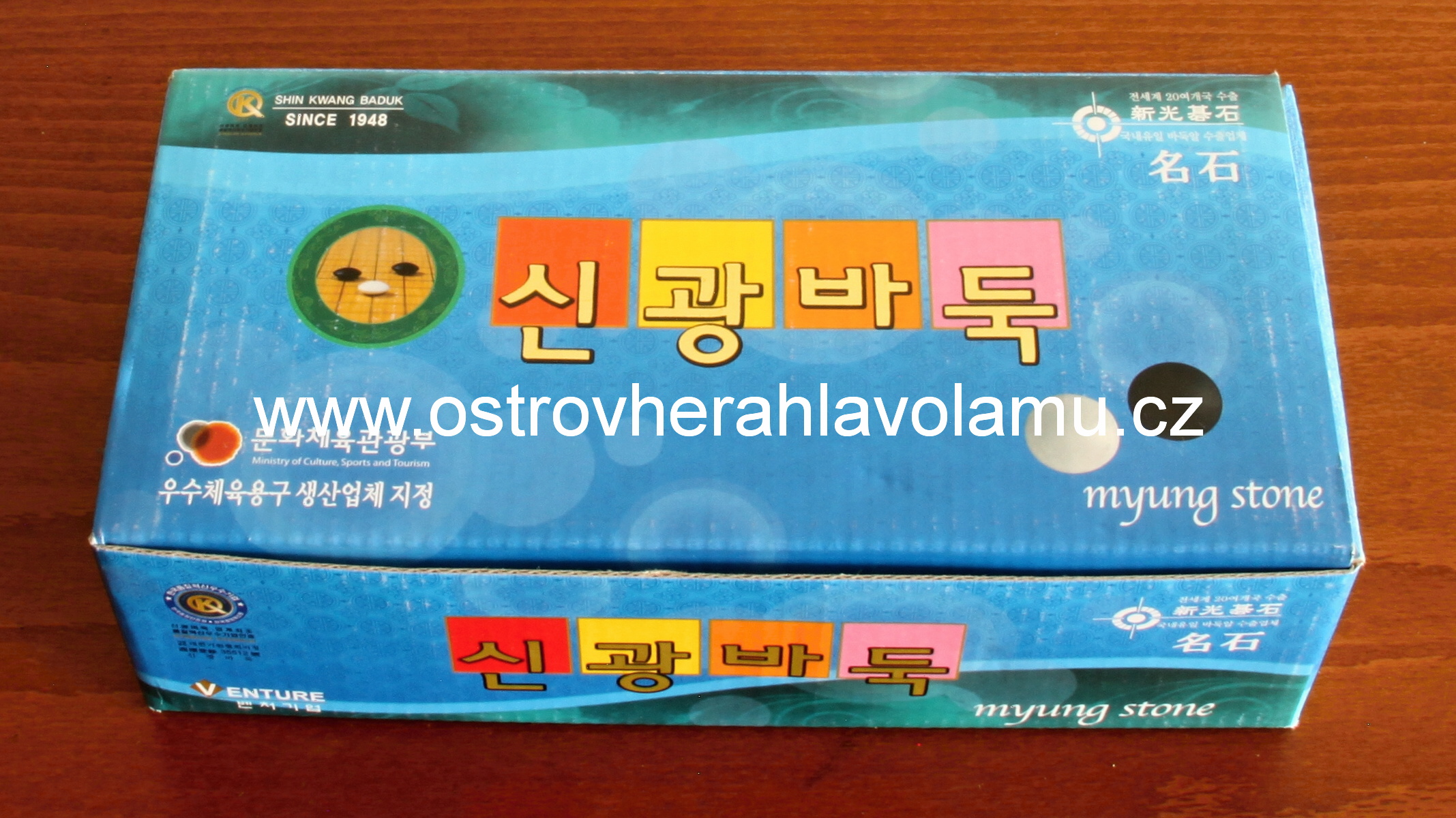 Skleněné kameny, 8 mm, 160+160, v plastových dózách